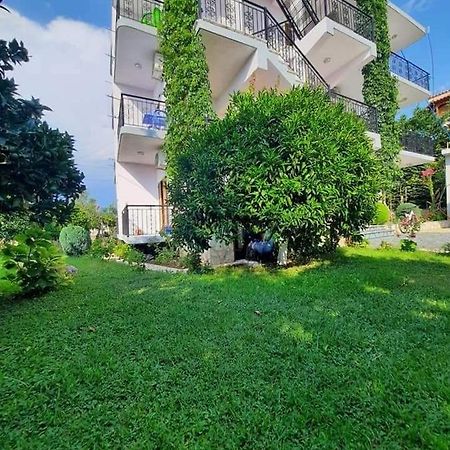 Green Apartments Ksamil Extérieur photo