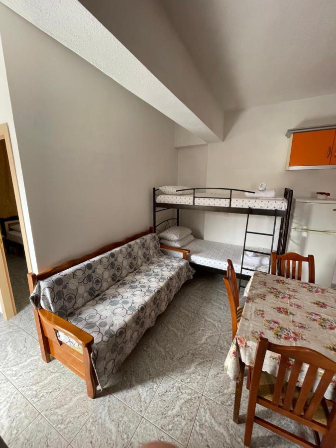 Green Apartments Ksamil Extérieur photo